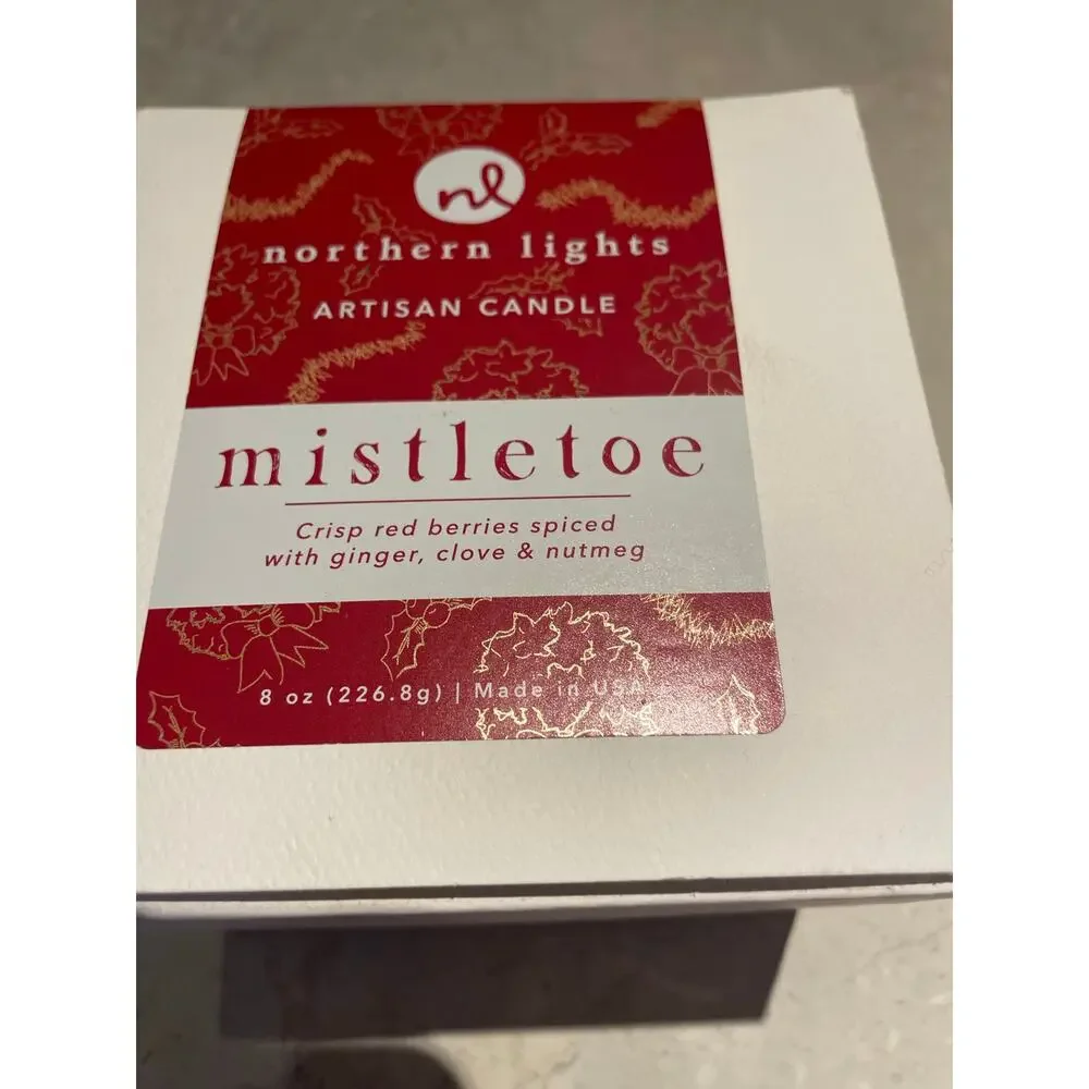 Northern Lights Mistletoe Artisan Candle red/white Cascade 8oz Glass jar